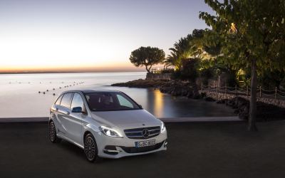 Mercedes-Benz on the charge with its first volume electric c...