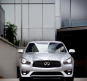 Infiniti introduces a more efficient 129g/km entry-level Q70