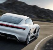 Porsche to make electric super car in a €700m project